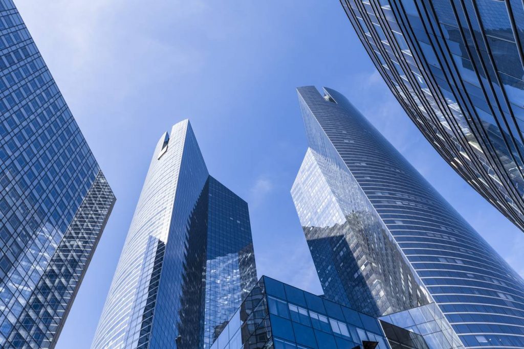 quartier de la défense à Paris